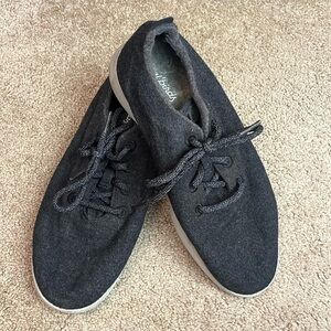 Allbirds men’s shoes size 10